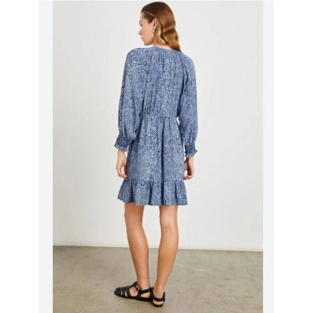 Rails shirred neckline